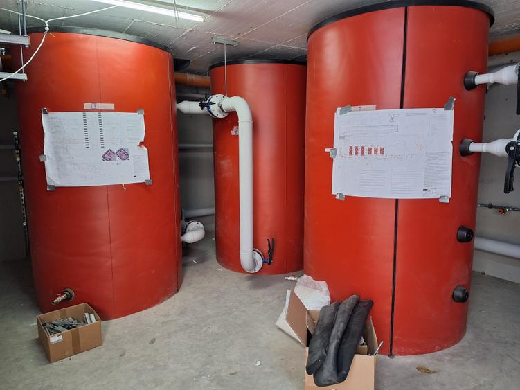 Bloc IRIS/ SEDAKO, in spate OMV Aradului, 2 cam+ parcare/prin Agentie - 14