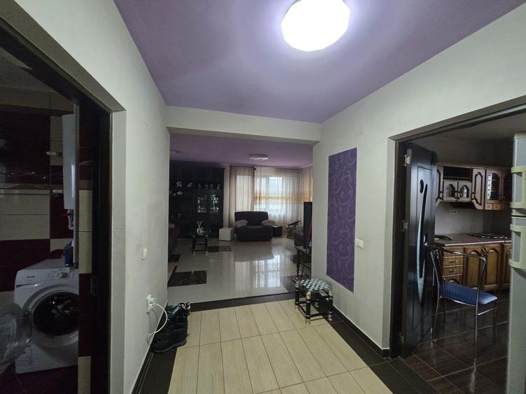 Casa mobilata de vanzare - 7