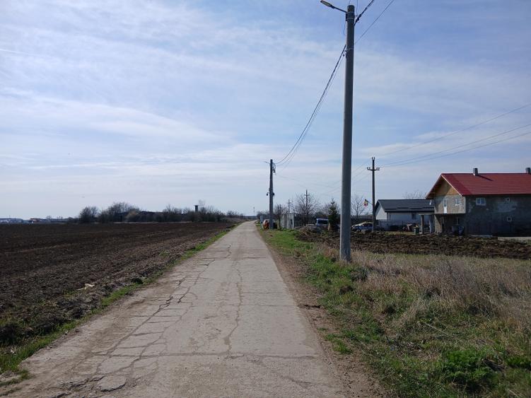 Teren intravilan 16400 mp, Balotesti-Saftica - 50 euro/m2 - 1