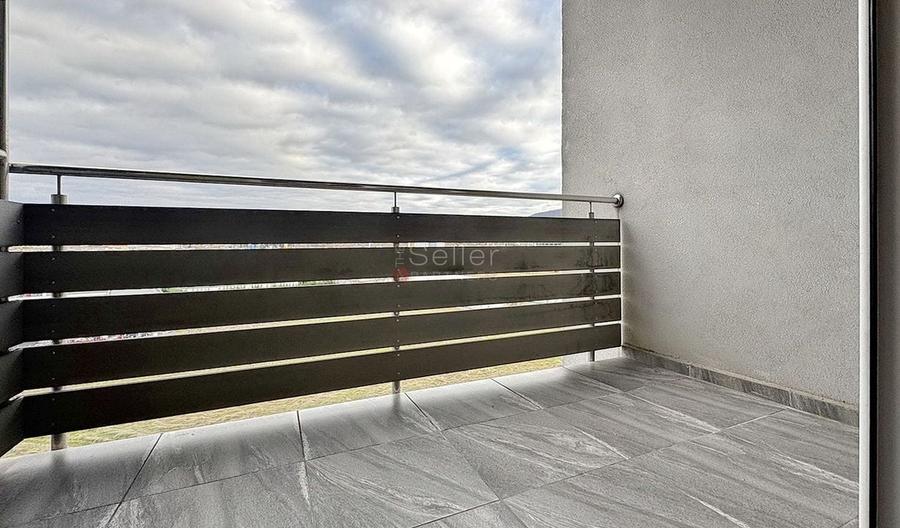 Suprafata Generoasa | 2 Balcoane - 9