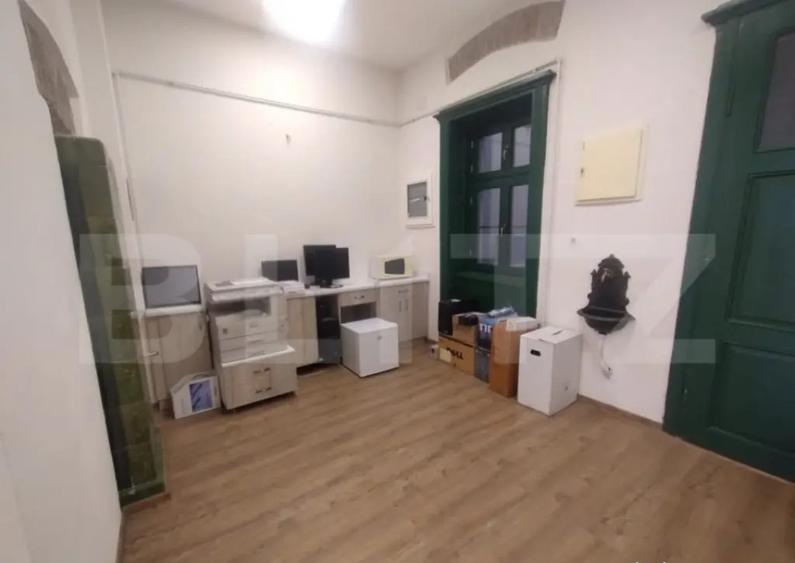 Cladire istorica, 5 camere, 600 mp, spatiu comercial+birouri - 6