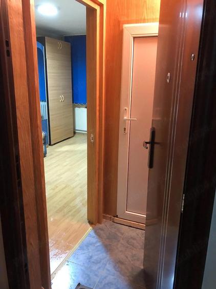 Vand garsoniera Drumul Taberei la metrou - 3