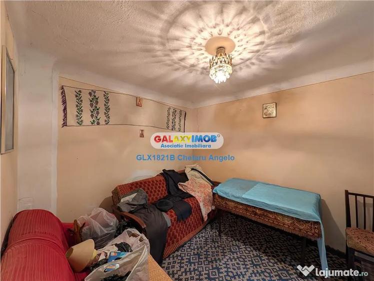 Casă cu 3 camere cu Teren 1400 Mp în Frumușani
