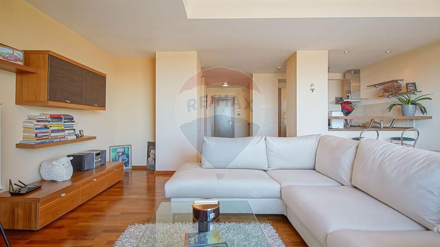 Apartament cu 2 camere decomandat, mobilat în Drumul Poienii