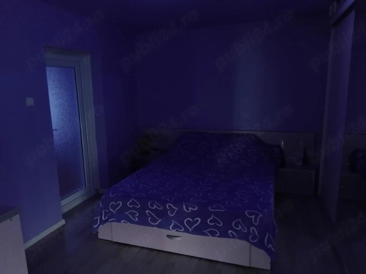 Casă cu 4 camere cu Teren 371 Mp în Apărătorii Patriei