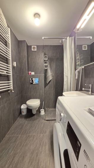 Apartament cu 3 camere în Iancu Nicolae
