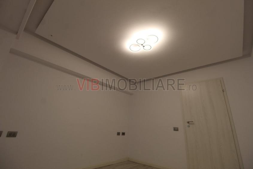 Apartament cu 3 camere decomandat, mobilat în Decebal