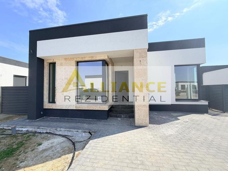 Casă individuală cu 3 camere cu Canalizare în Berceni