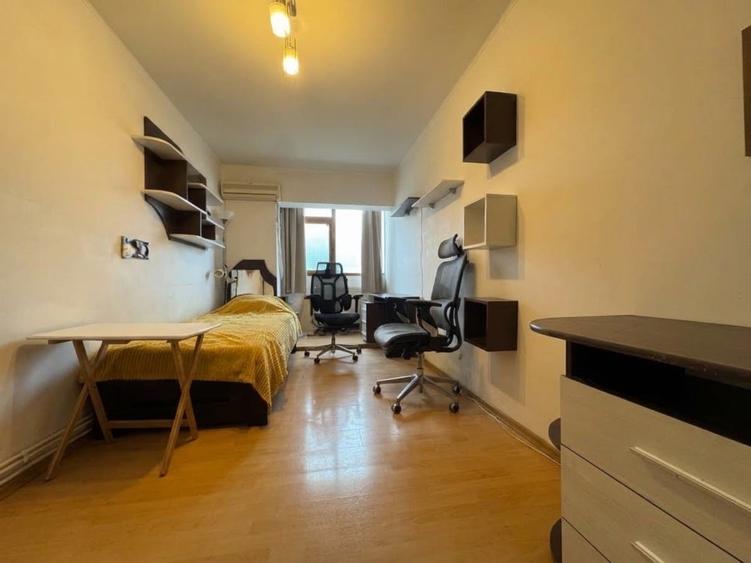 Apartament cu 3 camere decomandat în Frumoasa