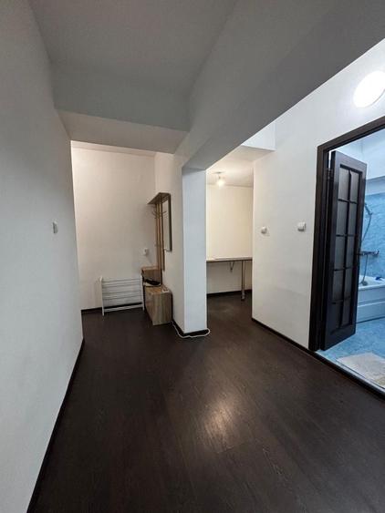 Apartament cu 2 camere semidecomandat în Bucium