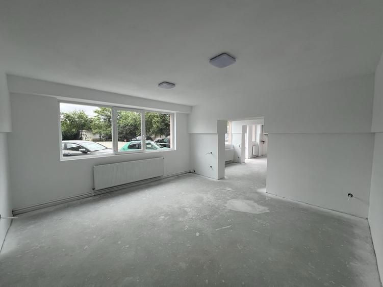 Apartament cu 4 camere în Giulești