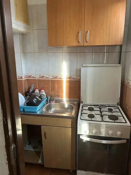 Garsonieră semidecomandată în Berceni