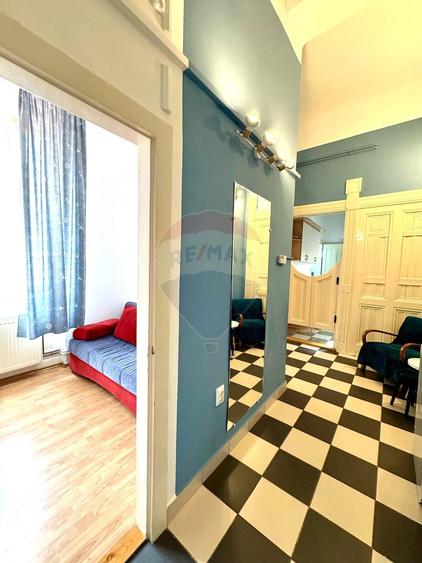 Apartament cu 2 camere decomandat în Ultracentral