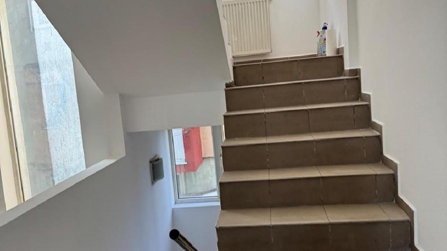 BRASOV, Cartier Florilor-Craiter, Cladire de birouri D+P+2E+M si teren 310 - 7