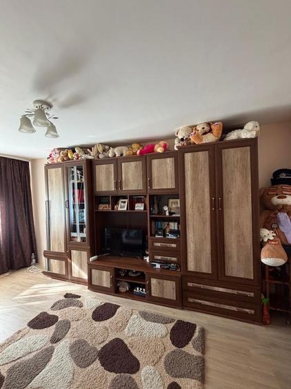 Apartament 2 camere decomandat, parter, balcon, zona excelenta langa liceu si transport public - 1
