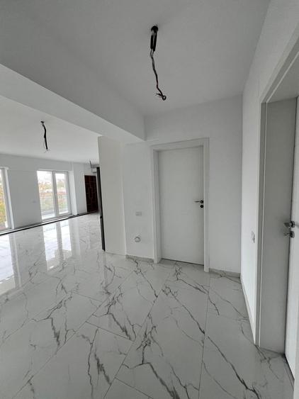 -2 camere  lux  Campus Universitate  -Facultatea de MEDICINA,bloc caramida - 9