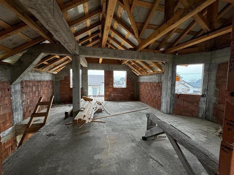 CASA LA ROSU DR CARNABEL - 14