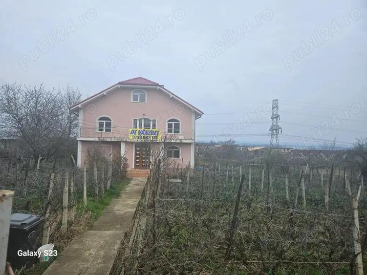 De vanzare: Teren 15.000 mp cu vila Galata, Strada Podi?ului - 6