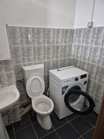 Inchiriez apartament doua camere - 8