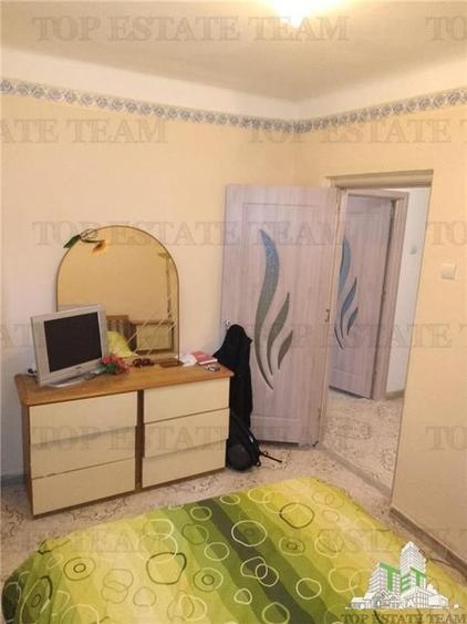 Apartament  2 camere de vanzare, in rate la proprietar, demisol, Armeneasca, far - 1