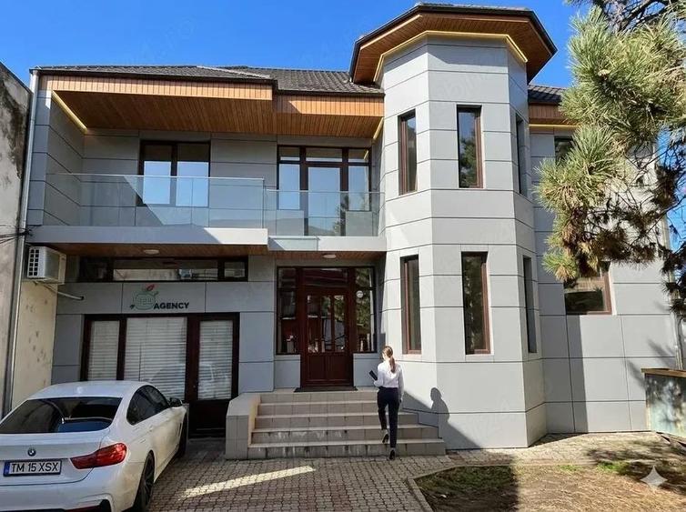 Oportunitate Rara! Cladire birouri + TEREN 800mp cu 2 fronturi stradale | Bucovina XCity - 1