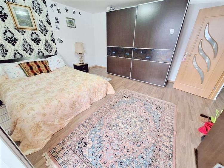 Casa moderna P+1 in Magura, 7 dormitoare, teren 421 mp, posibilitate 2 locuinte, - 35