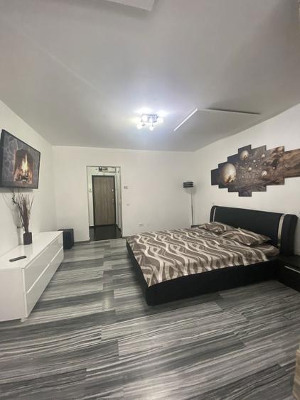 Inchiriez apartament cu o camera Mazepa 1 dotat si utilat complet lux - 3