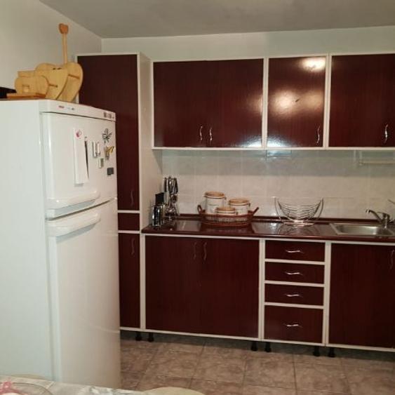 Casă cu 5 camere în Poiana Țapului - 4