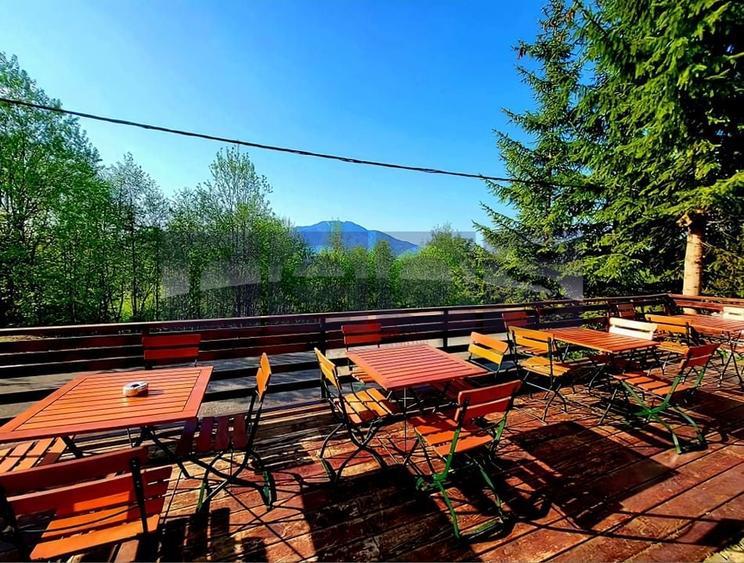 VANZARE PENSIUNE PREDEAL - 13