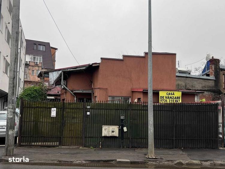Casa de vanzare - Str Toporasi, sect 5 - 6