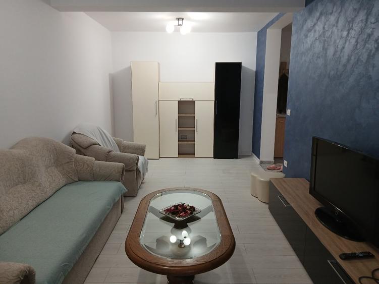 Ofer apartament spre închiriere  - 13