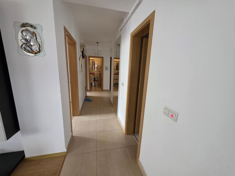 3 camere mobilat utilat str Nicolae Labiș - 10