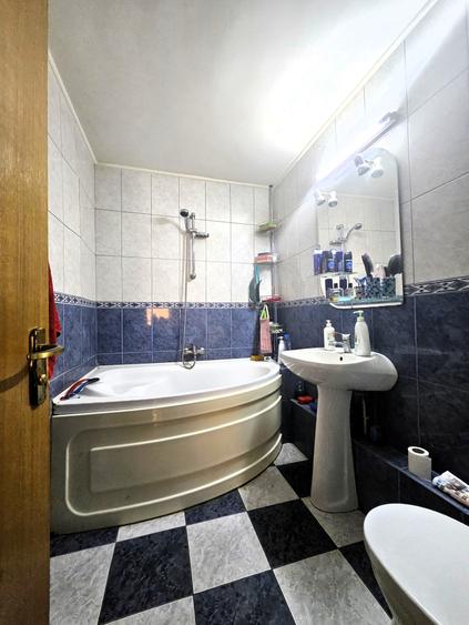 Vanzare apartament 4 camere zona Tineretului / Calea Vacaresti - 9