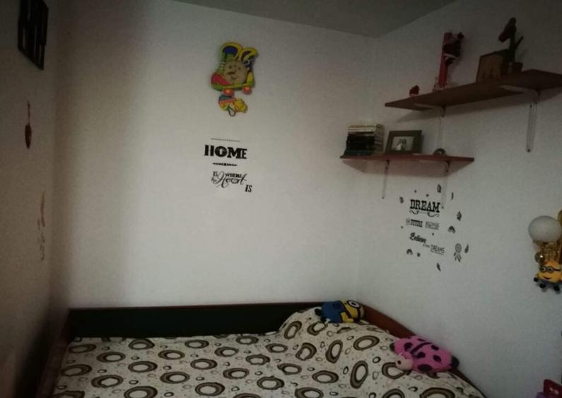 Proprietar. La METROU Costin Georgian, Garsoniera Etaj 2/4 - 4