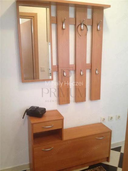 Apartament Spatios - Etaj Intermediar - Bloc Anvelopat - Centrala Proprie - Clima - Zona Dambovita
