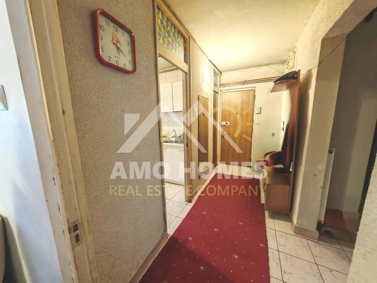 De Vănzare- Apartament Luminos, Decomandat cu Centrală Proprie - 9