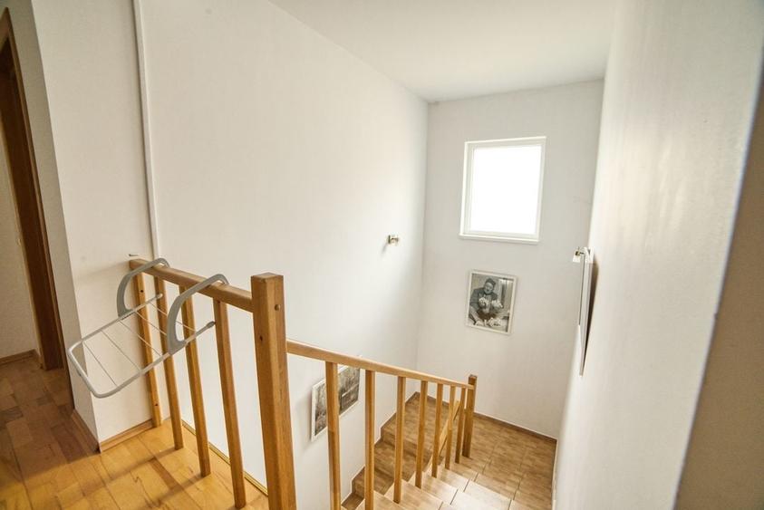 Casa complet mobilata 5 camere 3 bai curte generoasa - 20