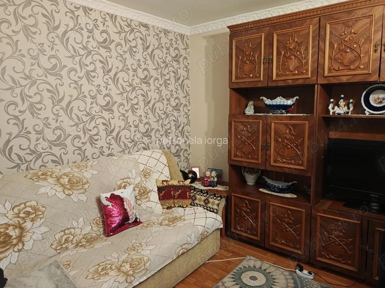 Proprietar, inchiriez apartament 2 camere Proprietar, inchiriez apartament 2 camere