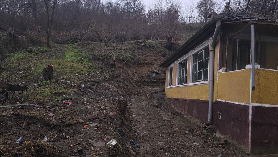 Vand casa in Deva pe un singur nivel, zona Aurel Vlaicu, suprafata de teren 922 - 2