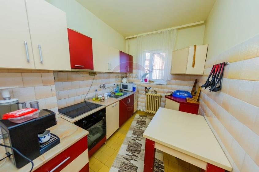 Proprietate rezidentiala de vanzare la 2 pasi de Parcul Regina Maria - 5