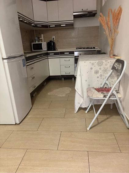 De inchiriat apartament 2 camere - 1