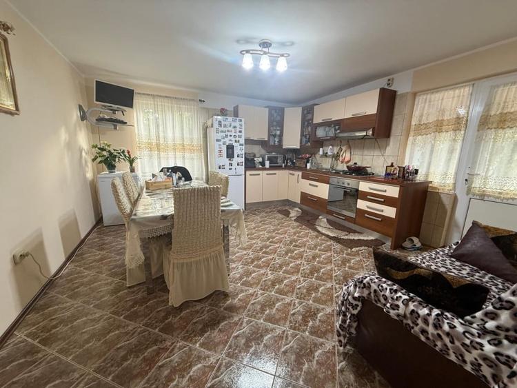 COMISION 0% Casa individuala, 6 camere, 230 mp utili + garaj - Remetea Mare - 5