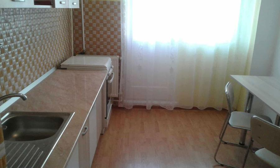 Vand apartament 2 camere in Mazepa la BR-uri etajul 1 - 3
