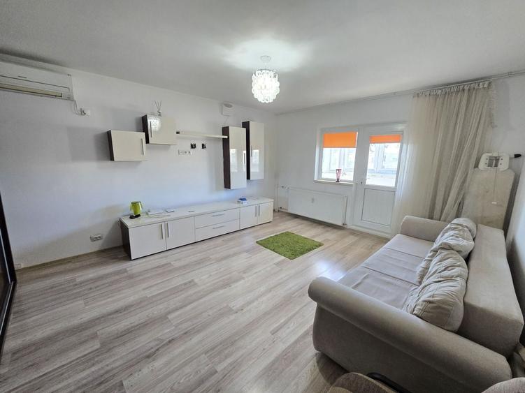 Brancoveanu / 6 Minute Metrou / Garsoniera la cheie - 1