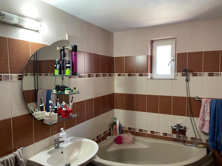 Casa P+1 cu teren de 303mp in apropierea stadionului Ion Oblemenco - 5