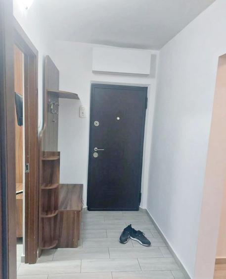 Apartament cu 3 camere, decomandat, Mircea cel Batran - 3