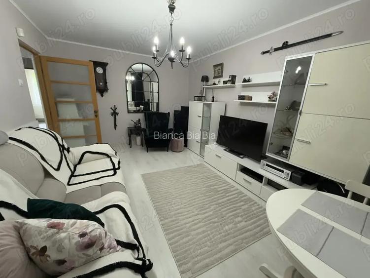 Apartament 4 camere zona Piata Trapezului Apartament 4 camere zona Piata Trapezului