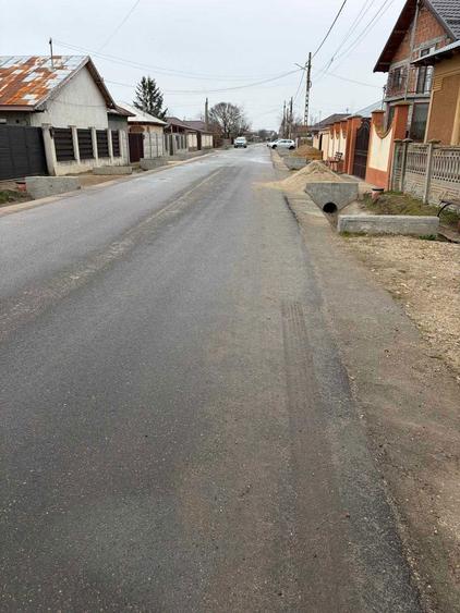 Casa batraneasca de vanzare Nanov cu teren generos pozitie centrala - 5