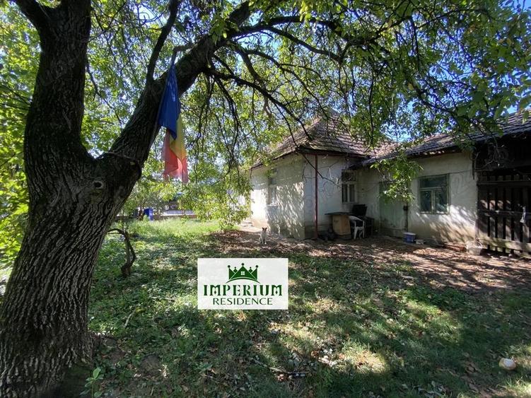 Casa Tautii Magheraus, judet Maramures, strada 1, cu 14 ari teren, pret 60.500 euro - 2