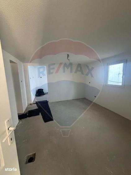 Spa?iu comercial de vanzare in Pianu de Jos 330 mp, aproape de A1 - 7